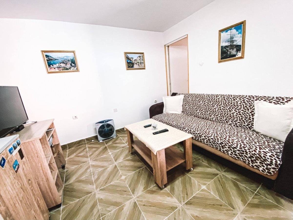Apartment Near The Old Town Of Kotor Luaran gambar