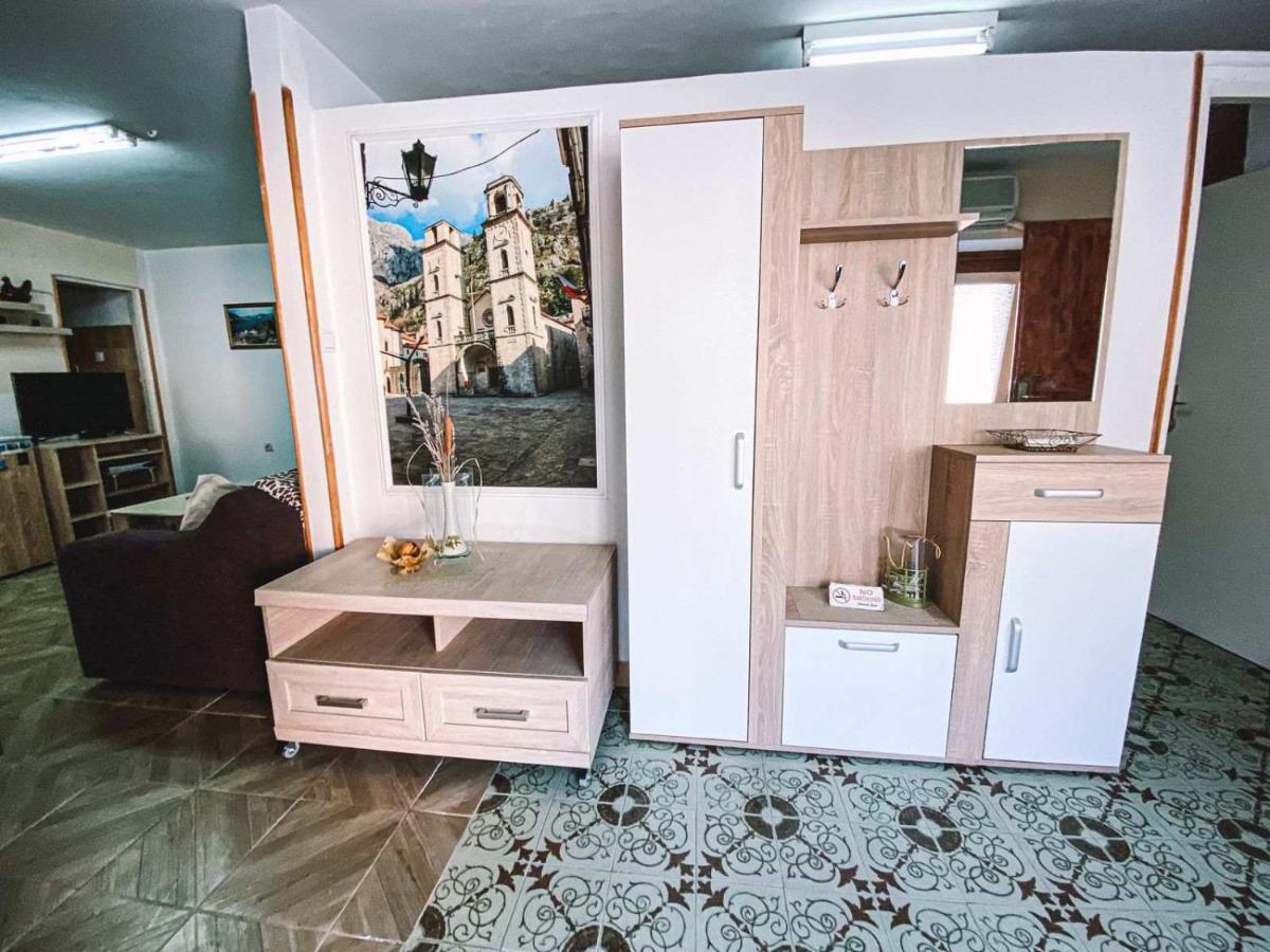 Apartment Near The Old Town Of Kotor Luaran gambar